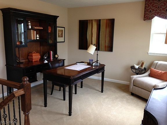 5th image of 242 S/l N Ashwood Ln