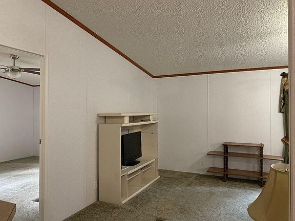 4th image of 351 County Road 454