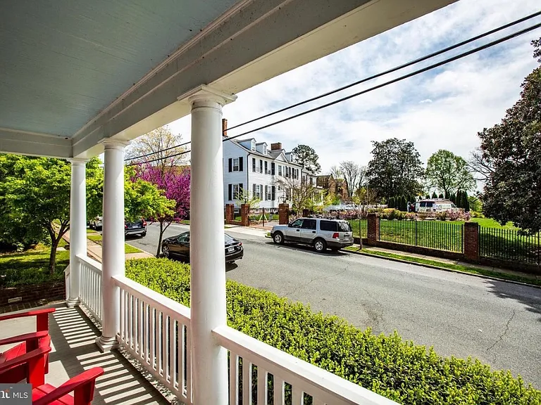 507 Hanover St — Photo 2