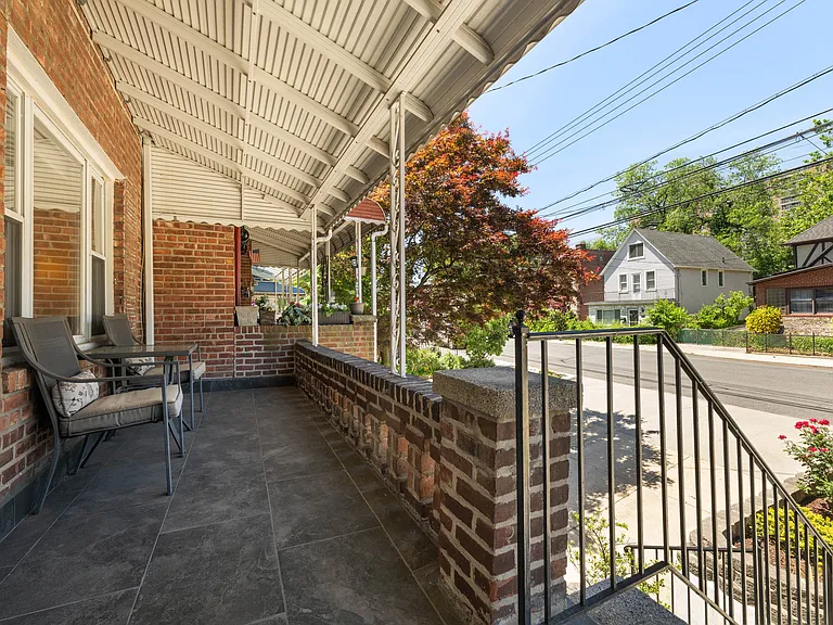 3446 Corlear Ave #1 — Photo 14