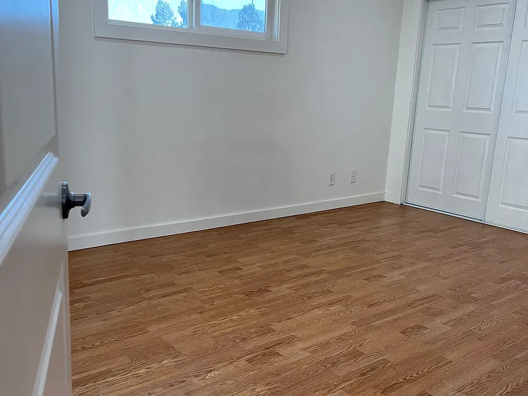 422 N Marengo Ave #3 — Photo 14
