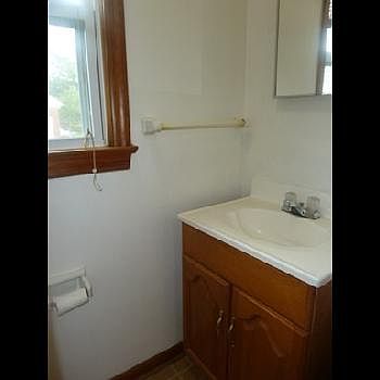 5th image of 7742 Leafwood Dr