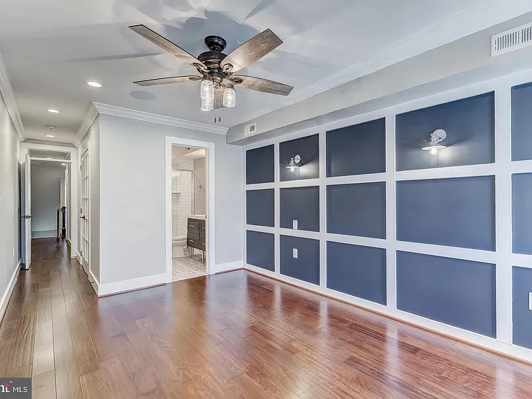1440 S Charles St — Photo 24