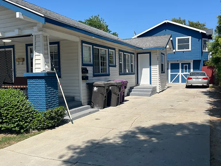 760 Temple Ave #C — Photo 11