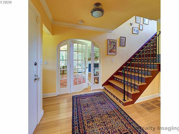 4th image of 1234 SE River Forest Ln