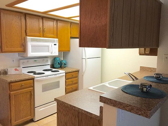 Well appointed galley kitchen