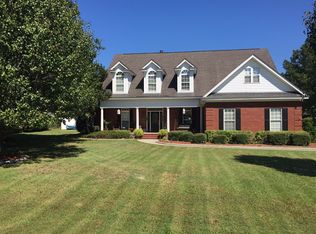137 Lakewood Dr, Guyton, GA 31312