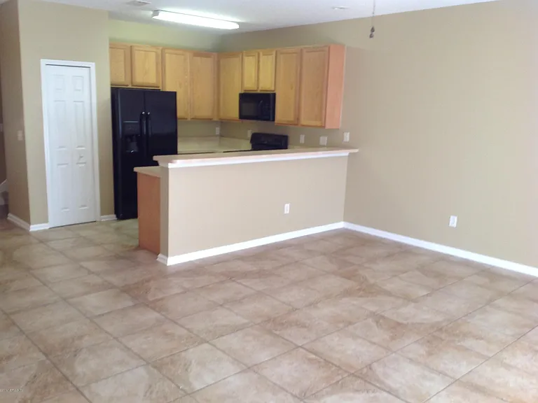 8584 Tower Falls Dr — Photo 6