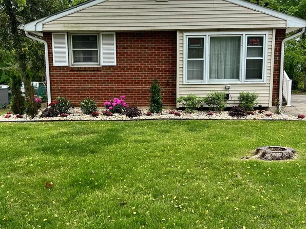 62 E Oak Ave, Lawnside, NJ 08045