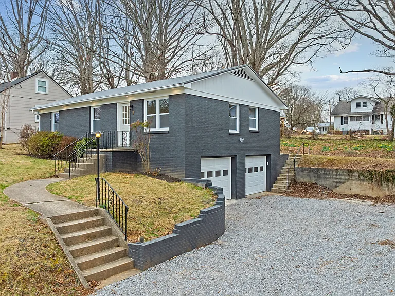 7 Browndale Rd — Photo 18