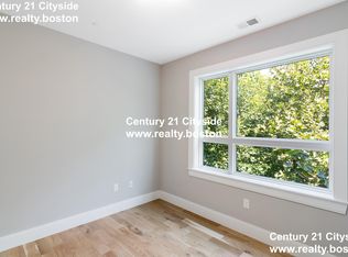 106 Bremen St, Boston, MA 02128