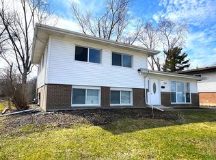 219 Illinois St, Park Forest, IL
