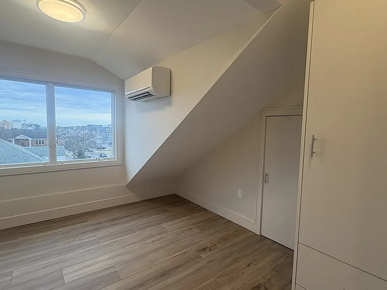 512 Beach 130 St #3A — Photo 7