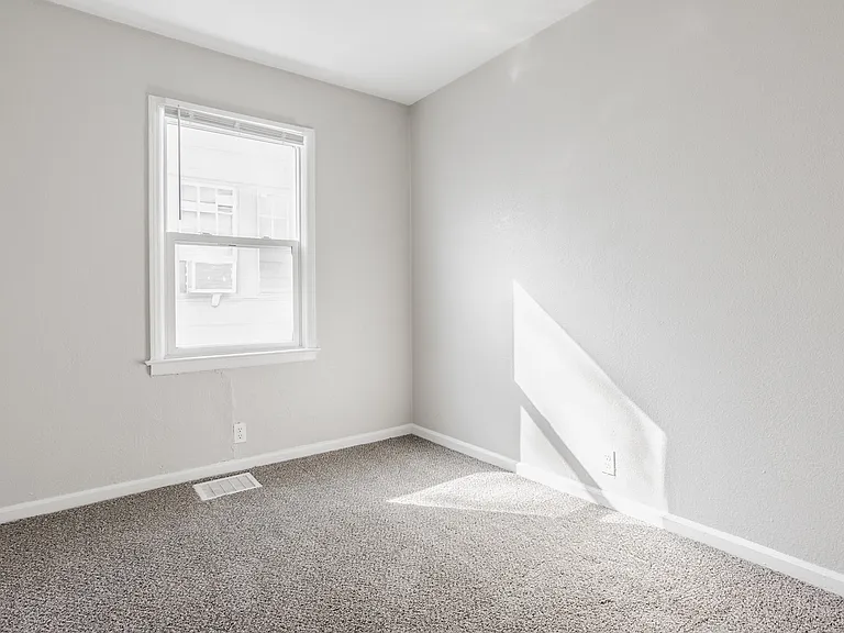 4309 Ralston Ave — Photo 15
