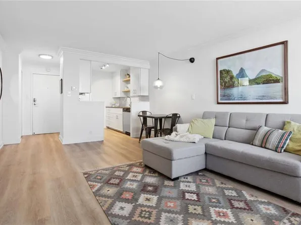 700 E 8th St Unit 15Q, Kansas City, MO 64106