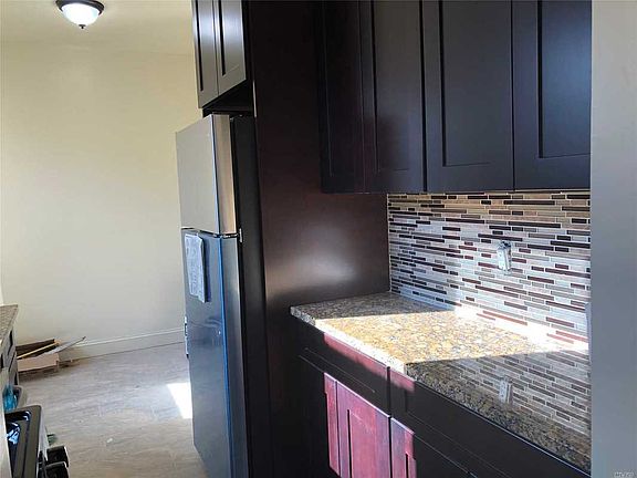 3rd image of 4725 40th St APT 5B