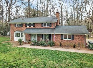 1117 Robinhood Cres, Charlotte, NC 28227
