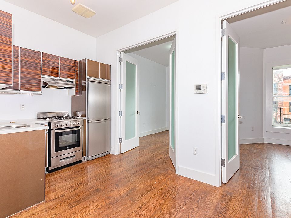1st image of 1072 Bergen St #F2