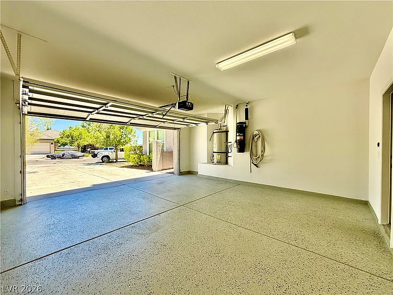 3347 Chesterbrook Ct — Photo 14