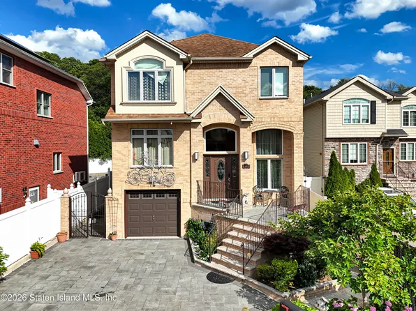 25 Bogota St, Staten Island, NY 10314