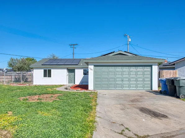 1167 Cling Cir, Hanford, CA 93230