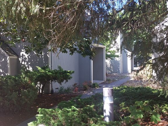 2nd image of 8443 25th Ave SW Unit C