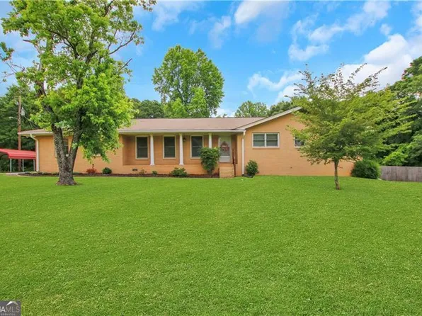 3332 Oak Grove Rd, Loganville, GA 30052