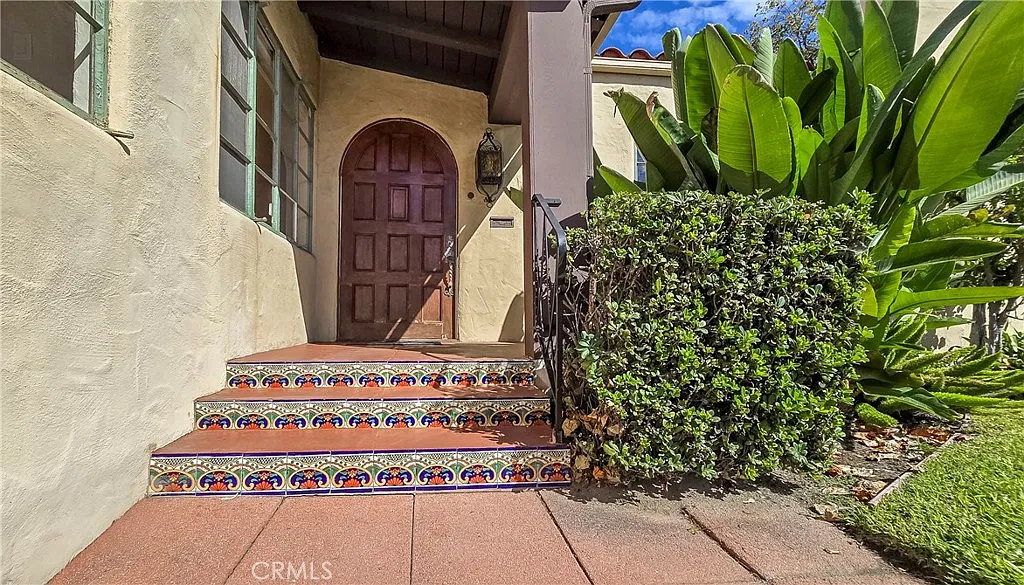3 bed, 1.5 bath, 1502 sqft, $3,985 — Photo 4