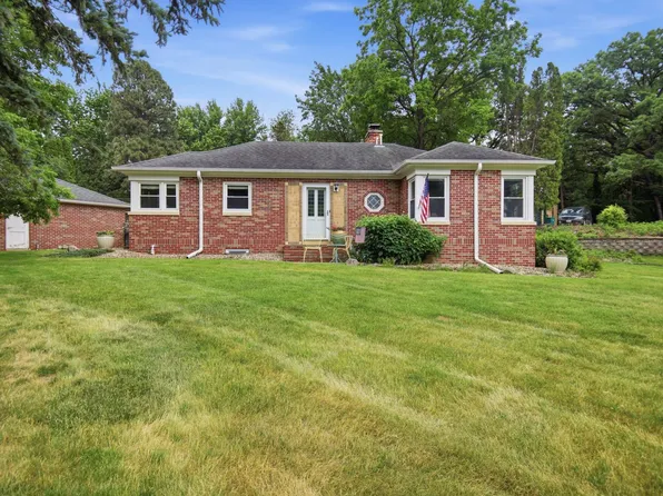 2103 3rd Ave SW, Austin, MN 55912
