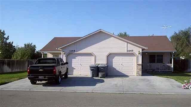 1st image of 1146 NW Dogwood Cir #1147