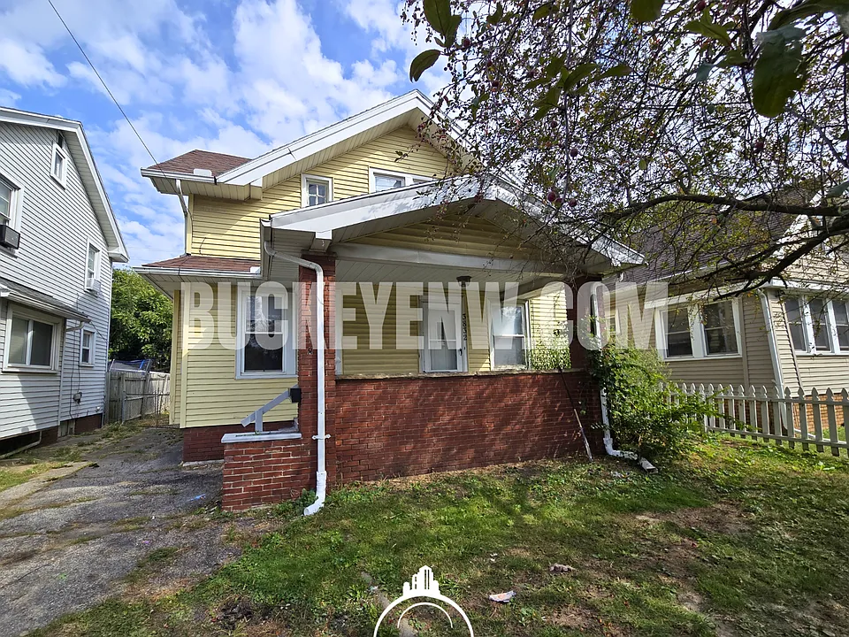 3832 Jackman Rd