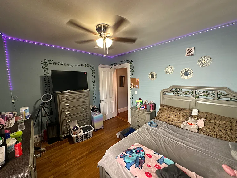 158 Neponset Ave #1 — Photo 5