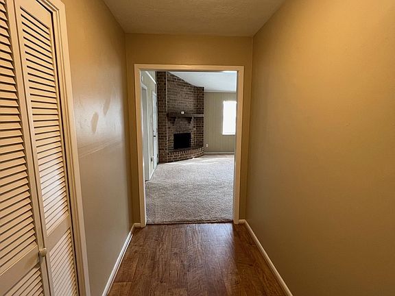 5th image of 9445 Gross St