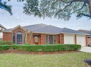 4611 Summer Lks, Sugar Land, TX 77479