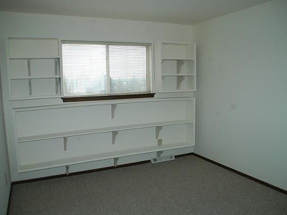 5th image of 8668 N Servite Dr #8668