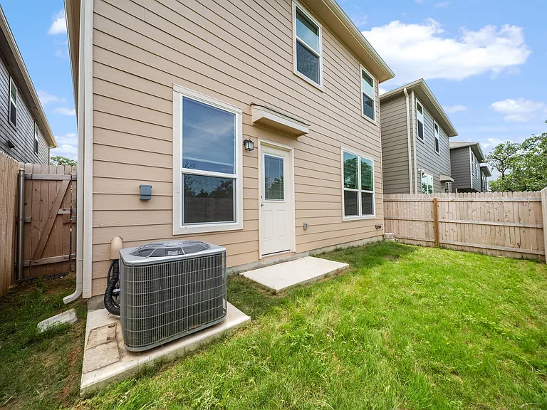 10643 Military Dr W #47 — Photo 28