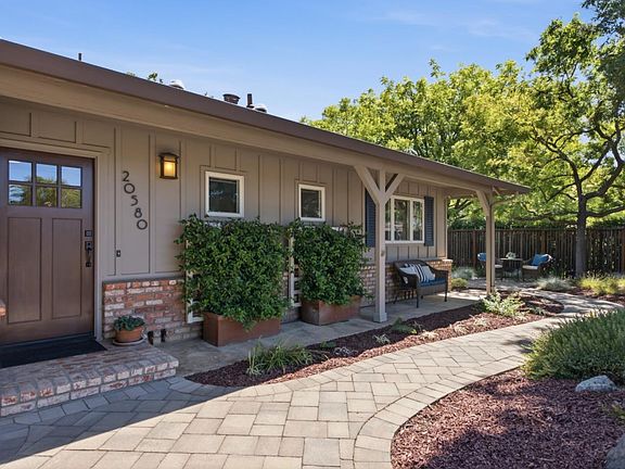 4th image of 20580 Canyon View Dr