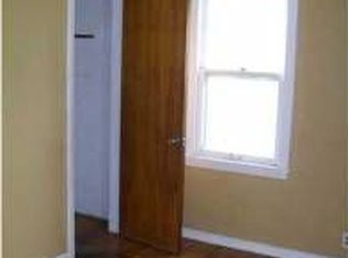 721 Lyles St SE, Kentwood, MI 49548