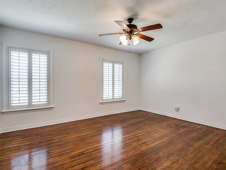 6465 Bordeaux Ave #6465 — Photo 22