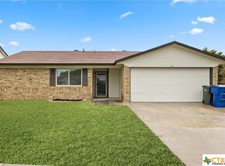 317 Chestnut Dr, Copperas Cove, TX 76522