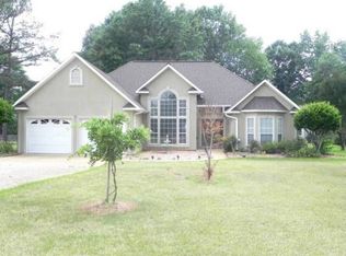 8249 Van Zyverden Rd, Meridian, MS 39305