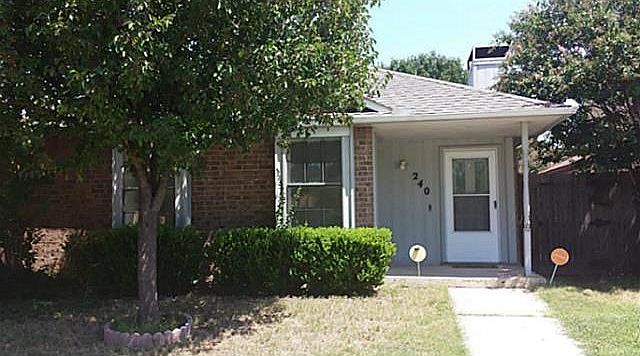 1st image of 240 Dewey Ct