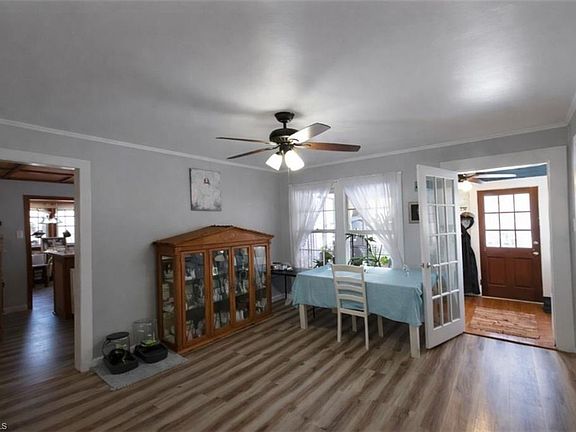 4th image of 124 Deer Haven Ln