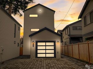 8116 Stone Ave N, Seattle, WA 98103