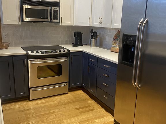 4th image of 533 Columbia Ave APT 301