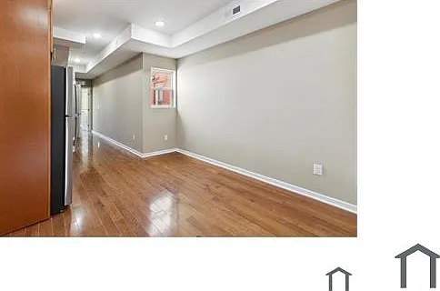 1441 Point Breeze Ave — Photo 4