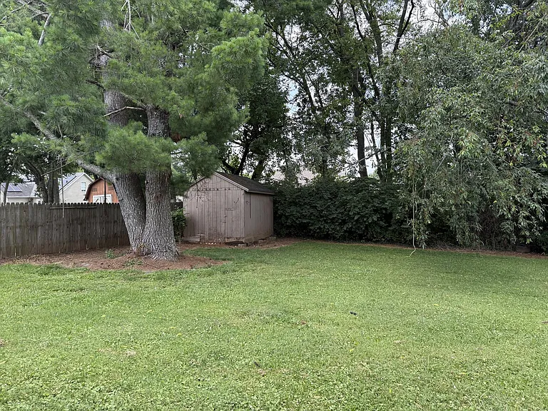 2619 Navajo Dr — Photo 15