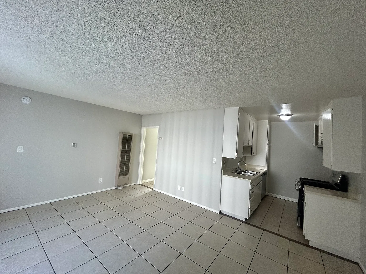 Studio, $1,450 — Photo 3