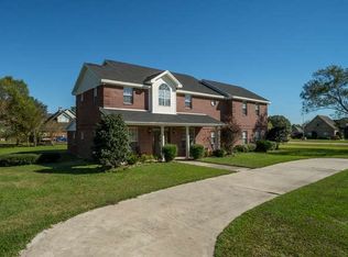 8130 Dawn Dr, Fannett, TX 77705