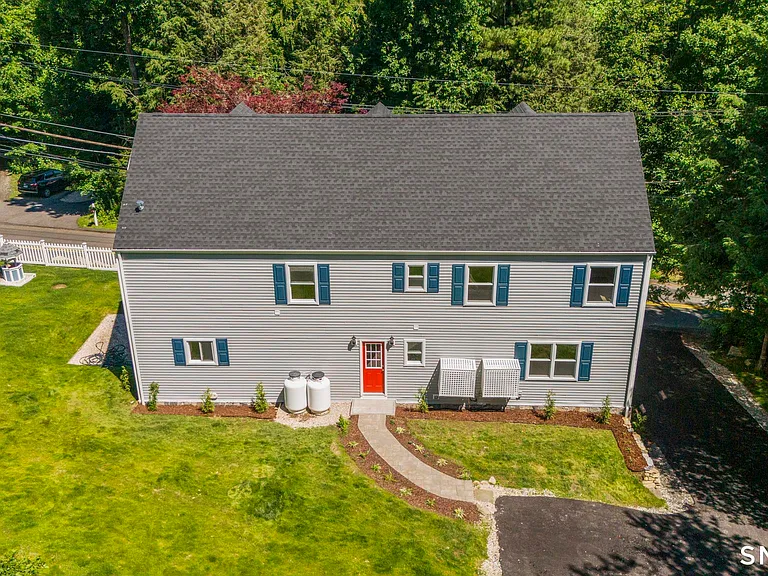 120 Ivy Hill Rd — Photo 36